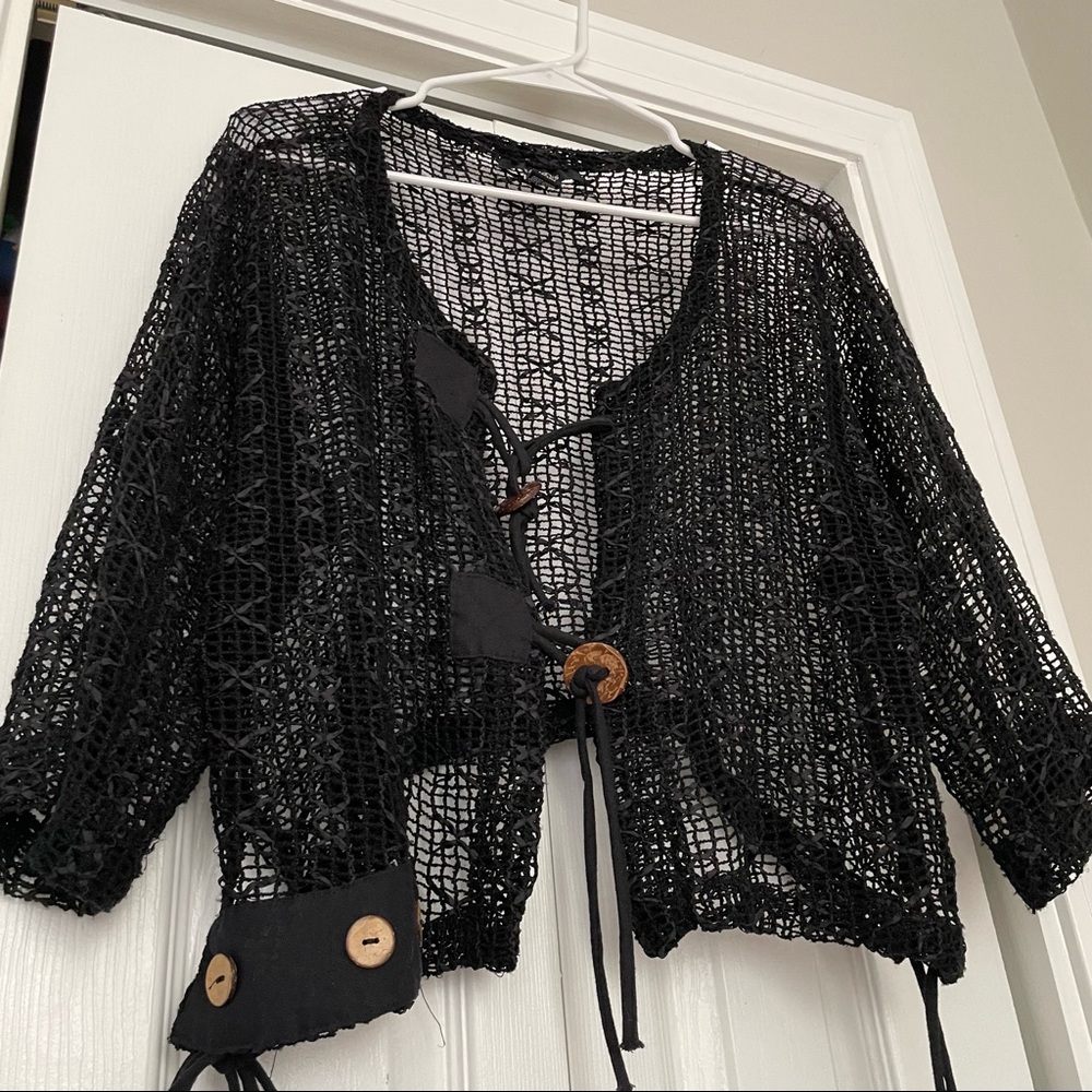 Kaktus Open Knit Coconut Button Beach Crochet Black Cardigan